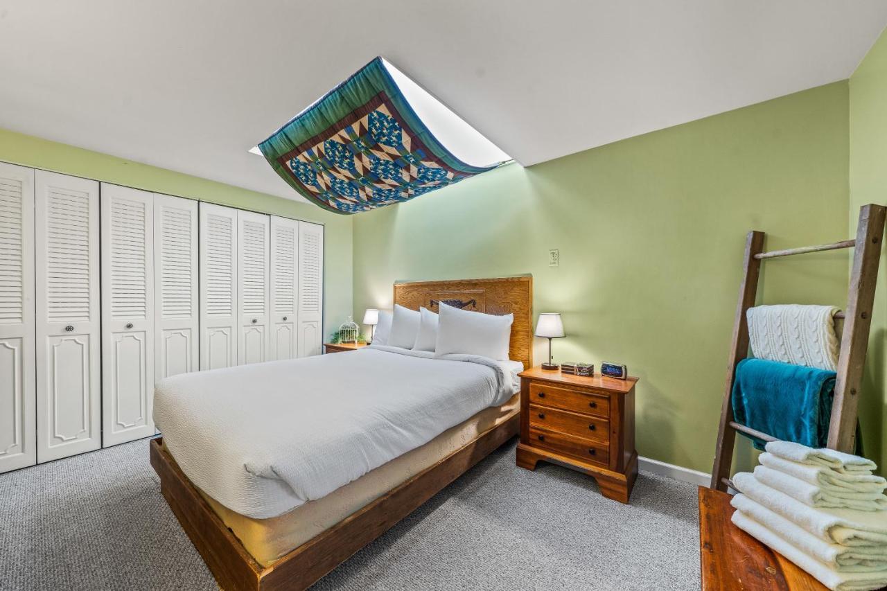 Getaway Condo Warrensburg 外观 照片